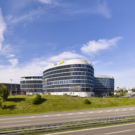 New Office Airport Stuttgart